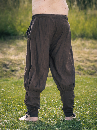 Trollfelsen Mitelalter Gewandung Hose Wikinger Braun Hinten